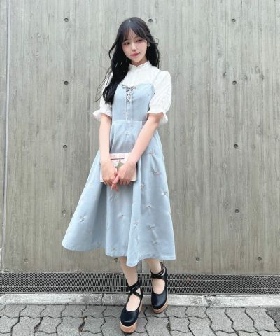 Petite lace-up small floral embroidered camisole dress/F i.n.t [54AE02f014]