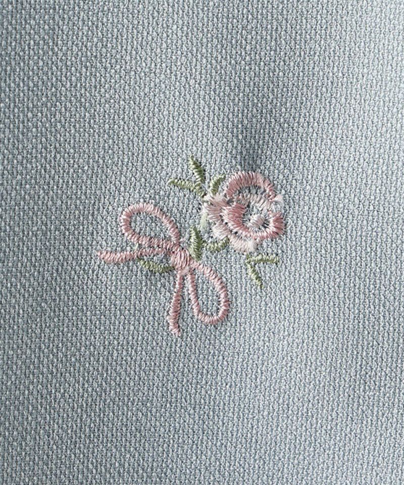 Embroidery (blue gray)
