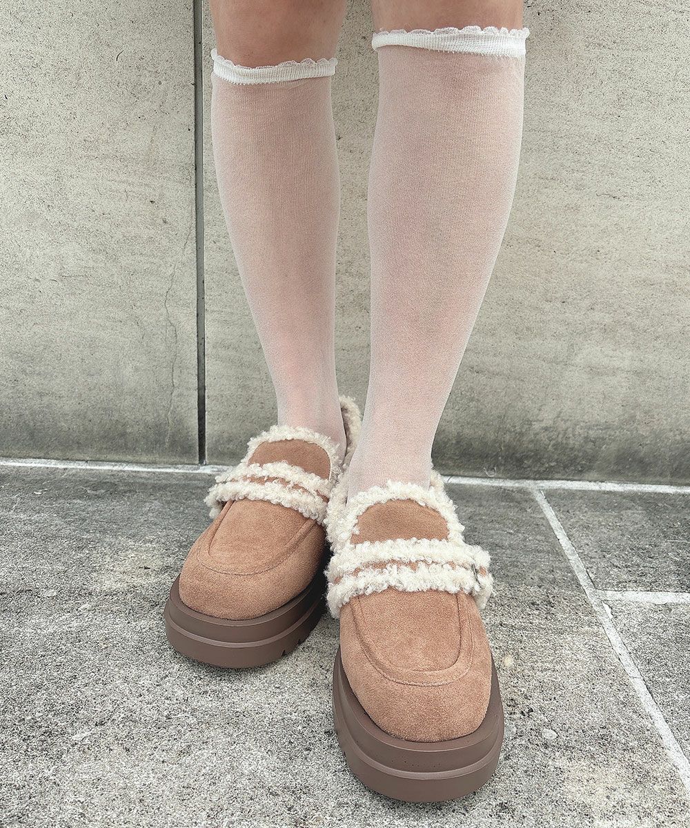 beige