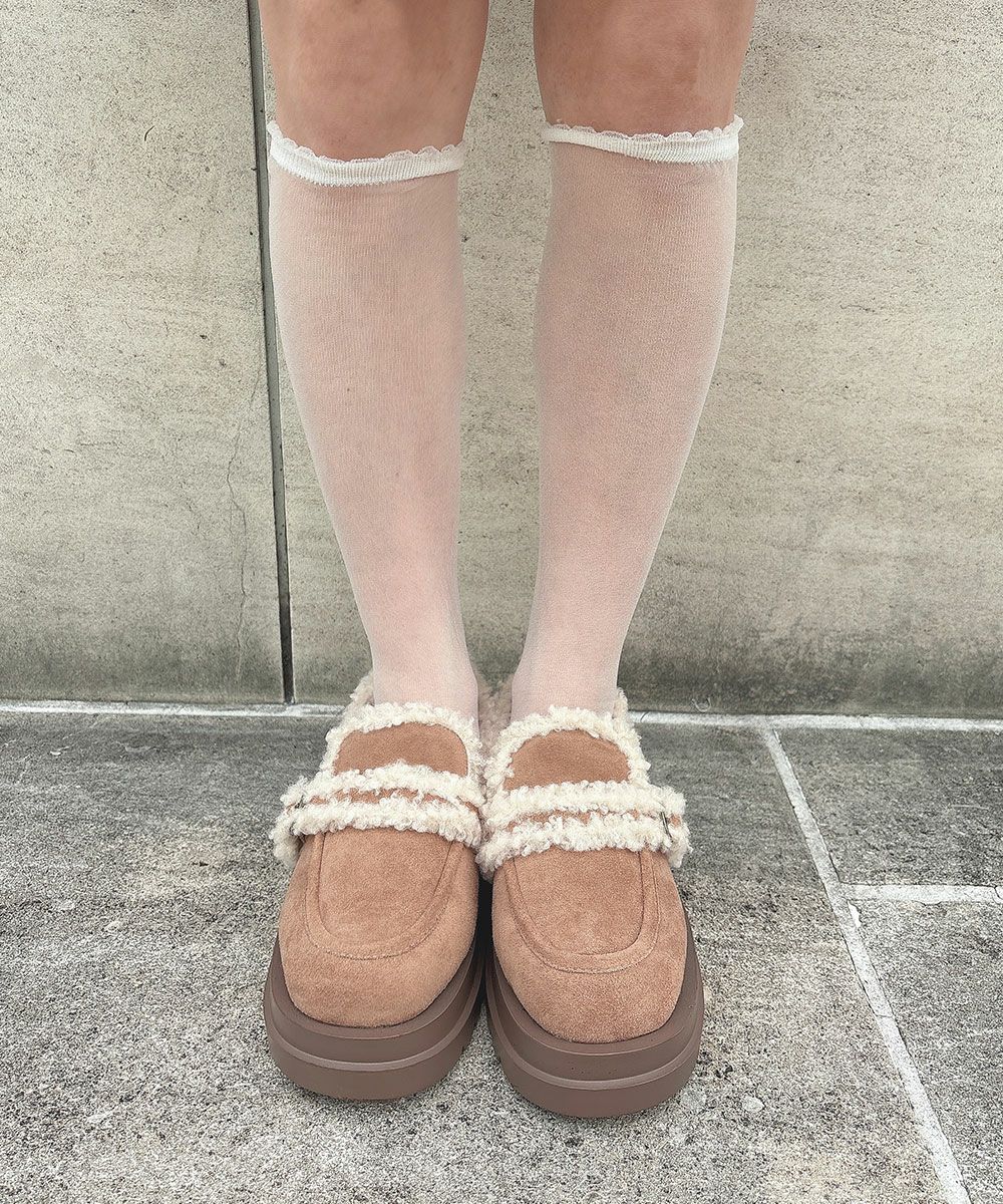 beige