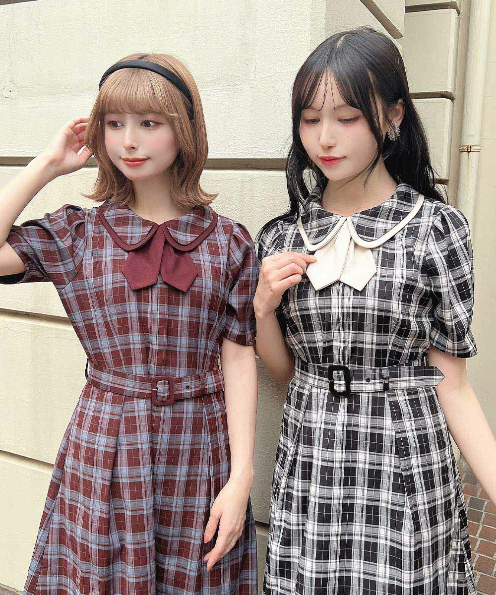 左：bordeaux / 152cm, 右：black / 157cm