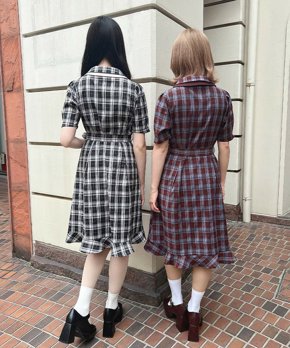 左：black / 157cm, 右：bordeaux / 152cm
