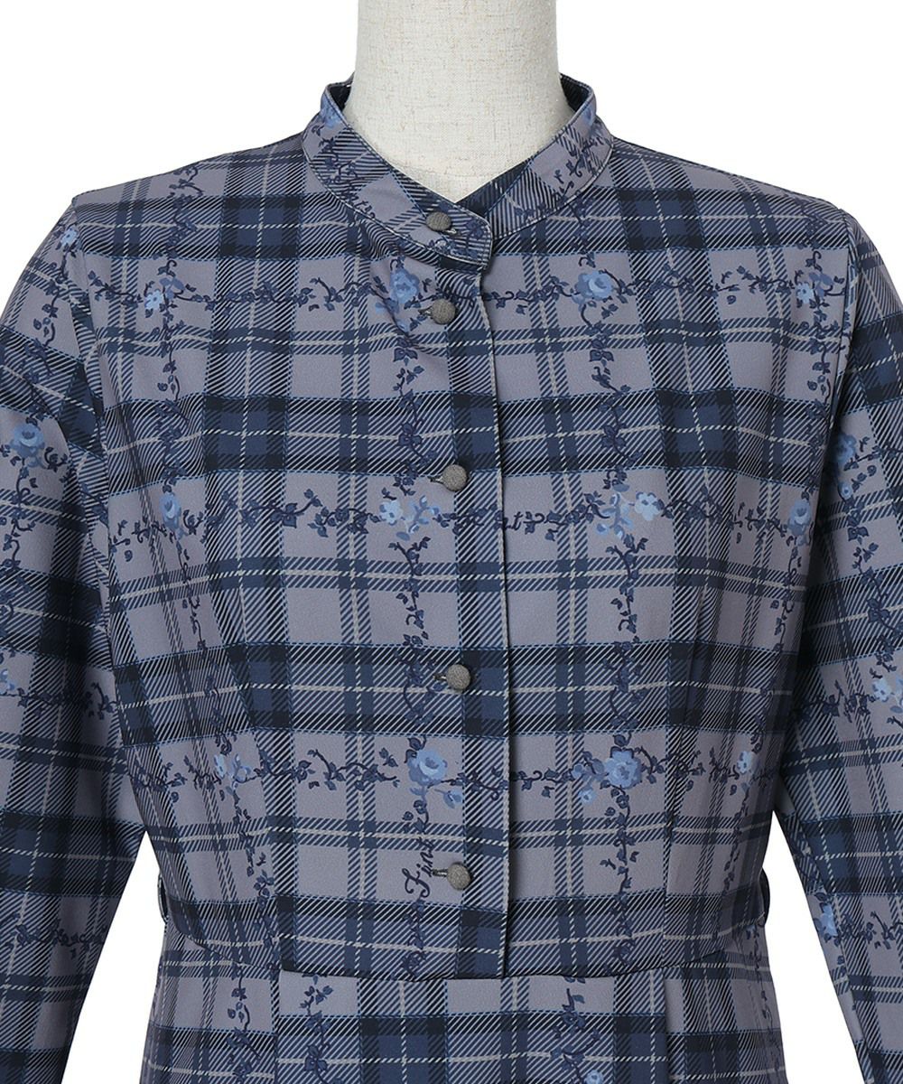 フロントアップ / リボンタイとケープを外した場合 (gray×navy)