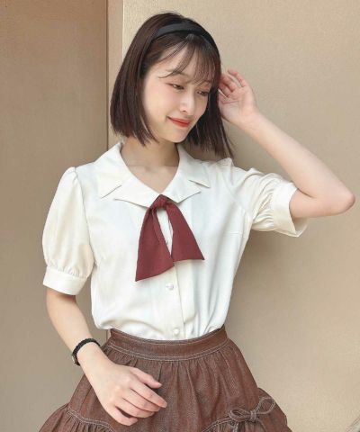 ■ [Pre-order] Scarf tie with modified collar blouse/F i.n.t [55AF02h001] [Expected to arrive in late August] [Fall 2025]