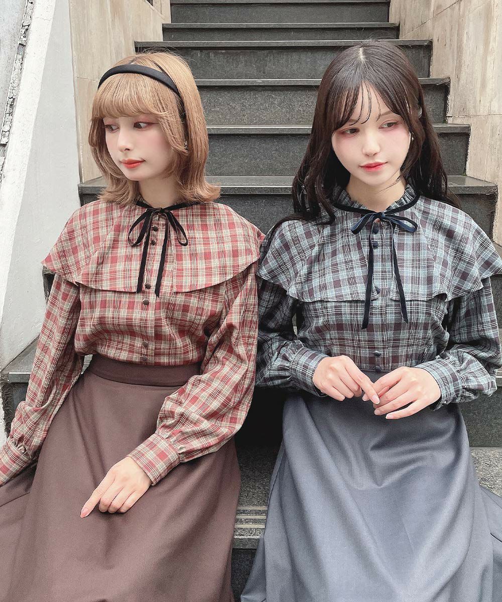 左：brown×red / 152cm, 右：navy×blue / 157cm