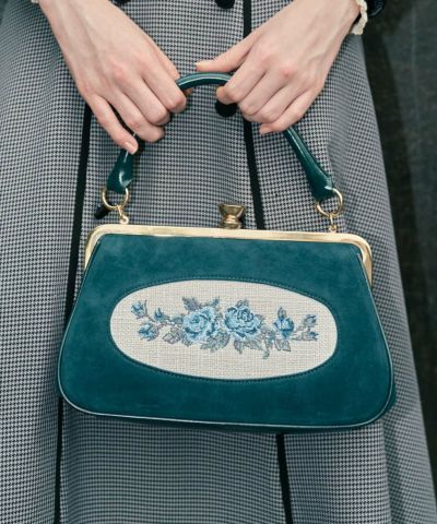 Flame Rose Embroidered Cropped Clasp Bag / an another angelus [55BC05a001]