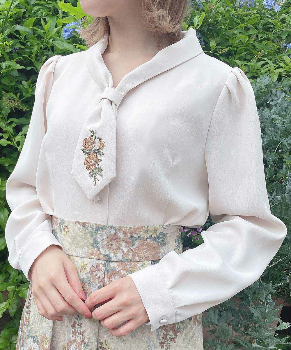 light beige / 152cm