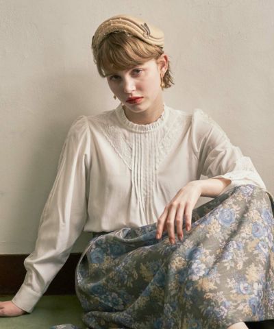 Front pin-tuck lace blouse / an another angelus [55BF02j005]