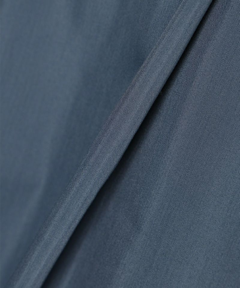 Cloth up (blue)
