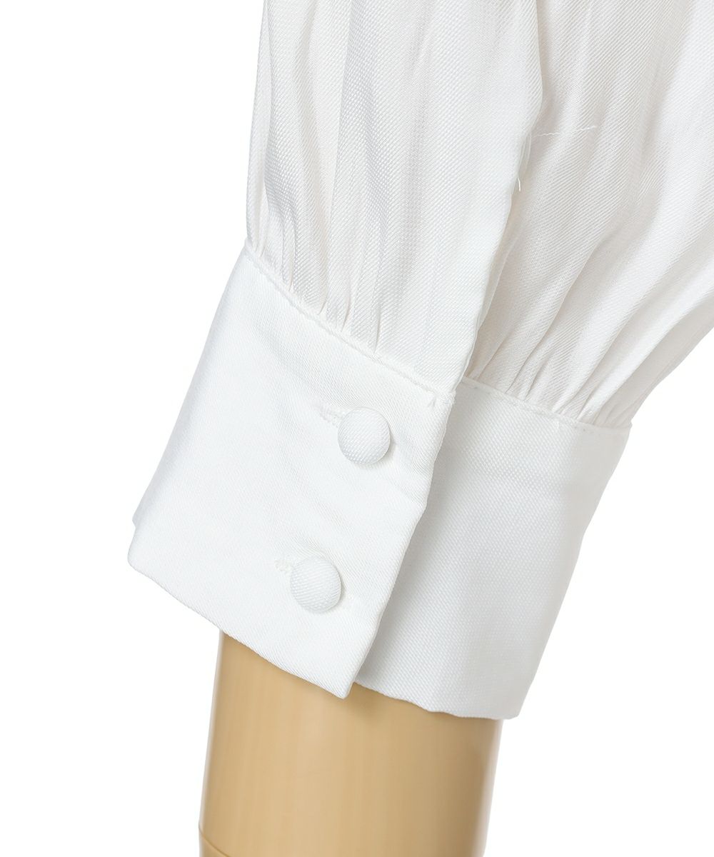 袖元 (off white)