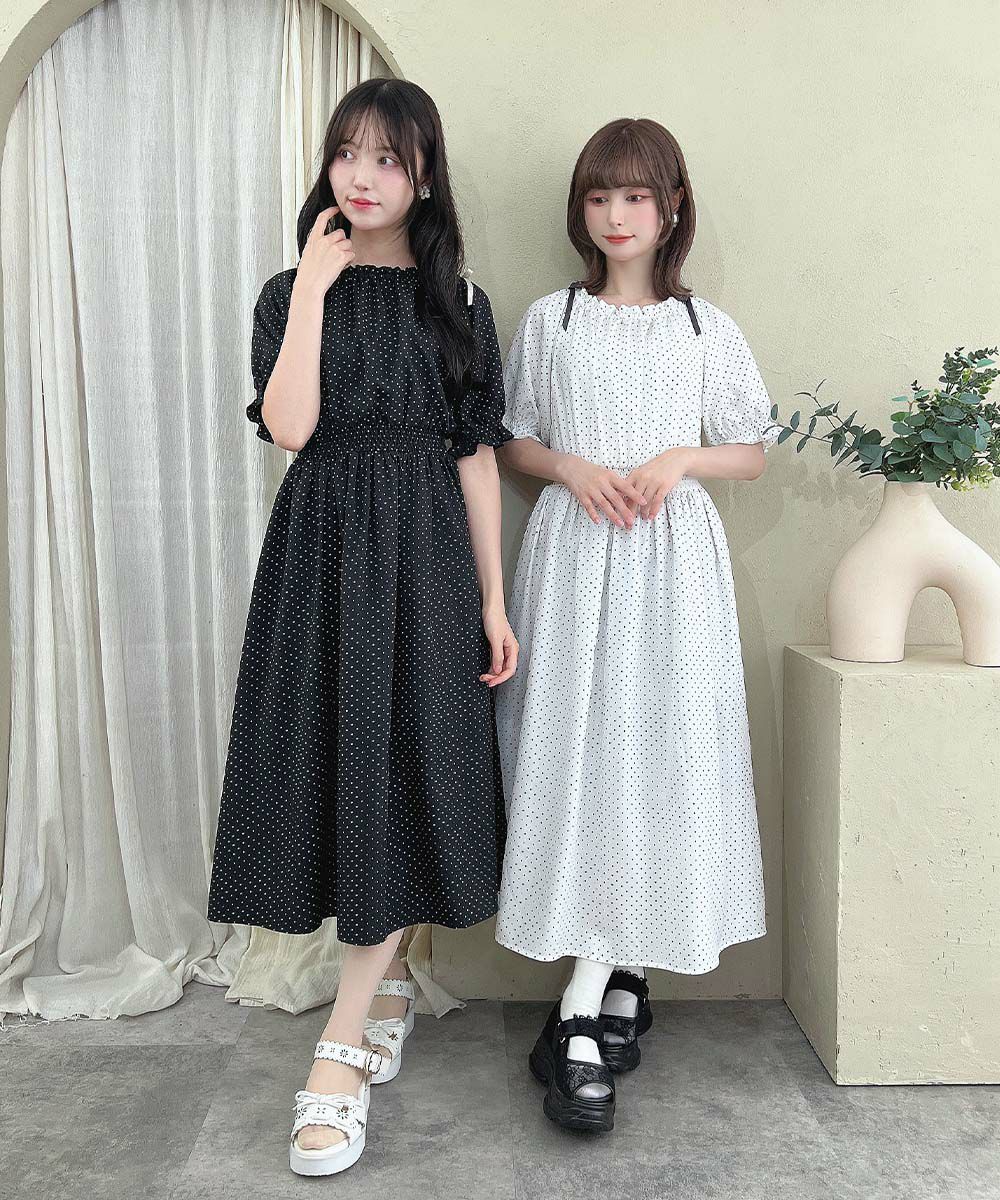 左：black×white / 157cm, 右：off white×black / 152cm