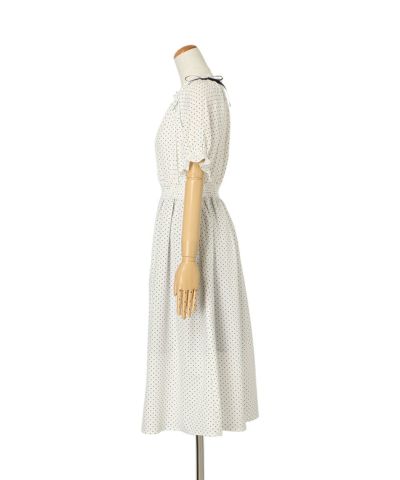 Side (off white x black)