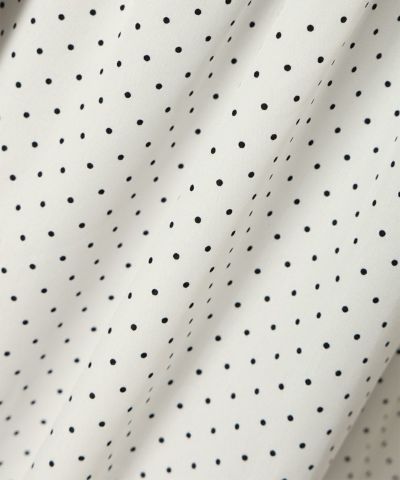 Fabric up (off white x black)