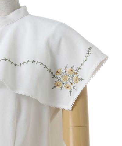 cape up (off white)