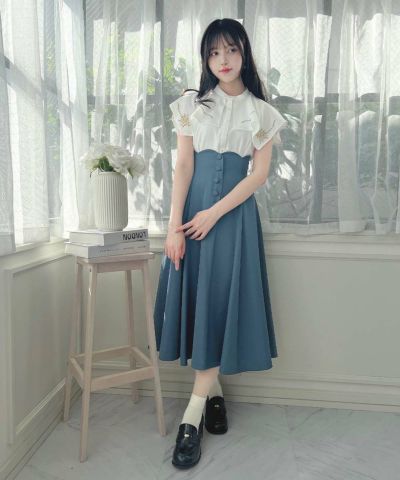 blue / 157cm / Wearing size: 2