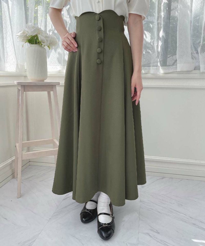 Olive green / 157cm / Wearing size: 2
