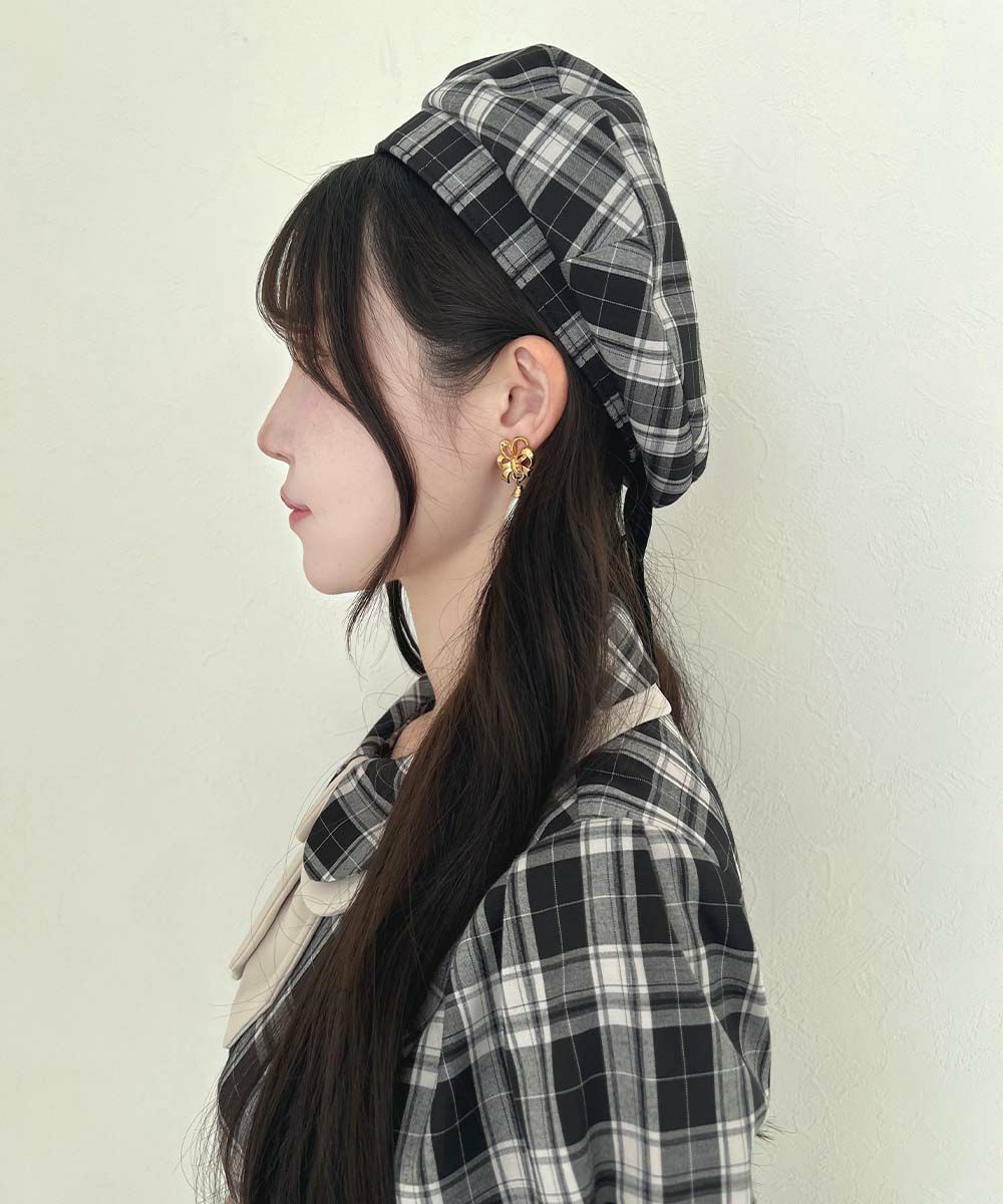 off white×black