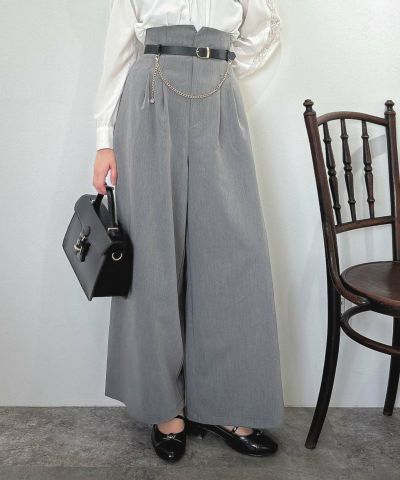High-waisted pants with chain belt / an another angelus [55BH03q001]