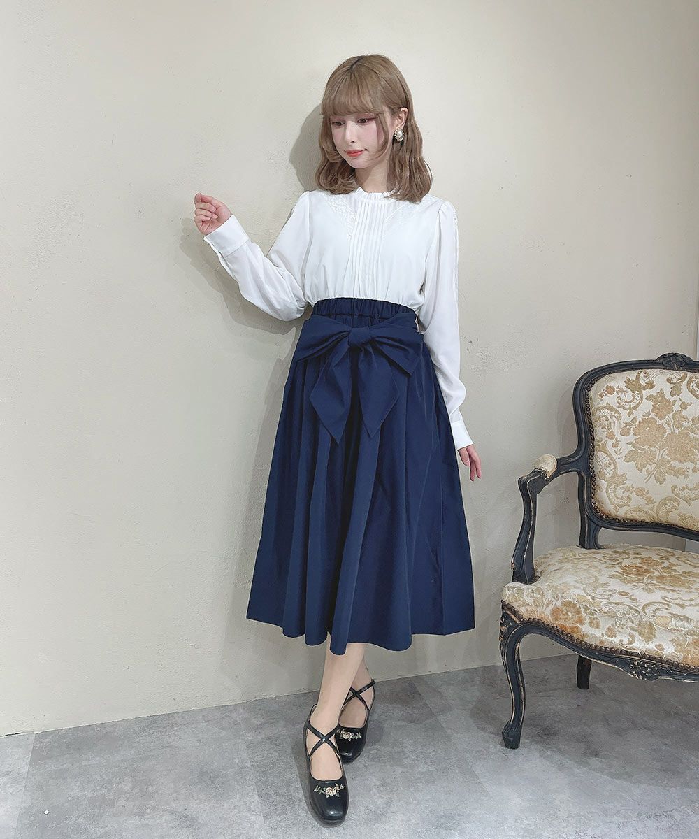 beige / 152cm / リボンを前にした状態