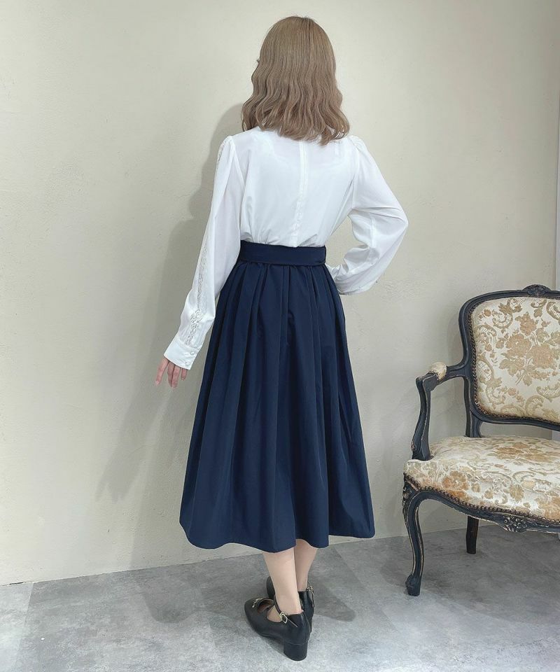 beige / 152cm / リボンを前にした状態