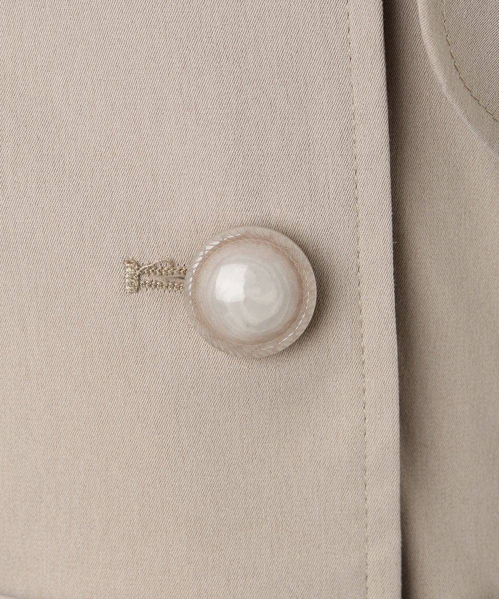 釦 (beige)