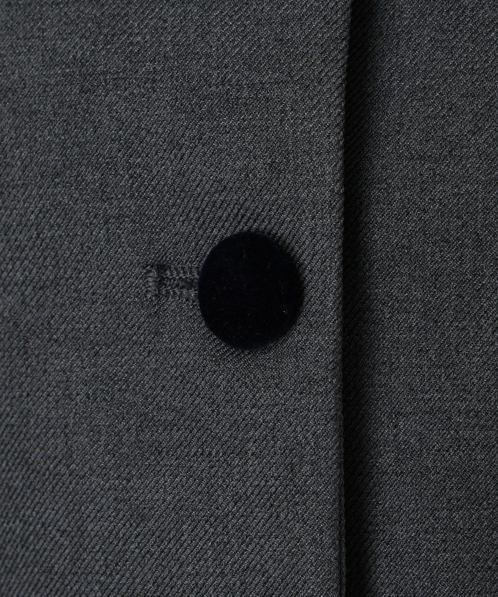 釦 (gray)