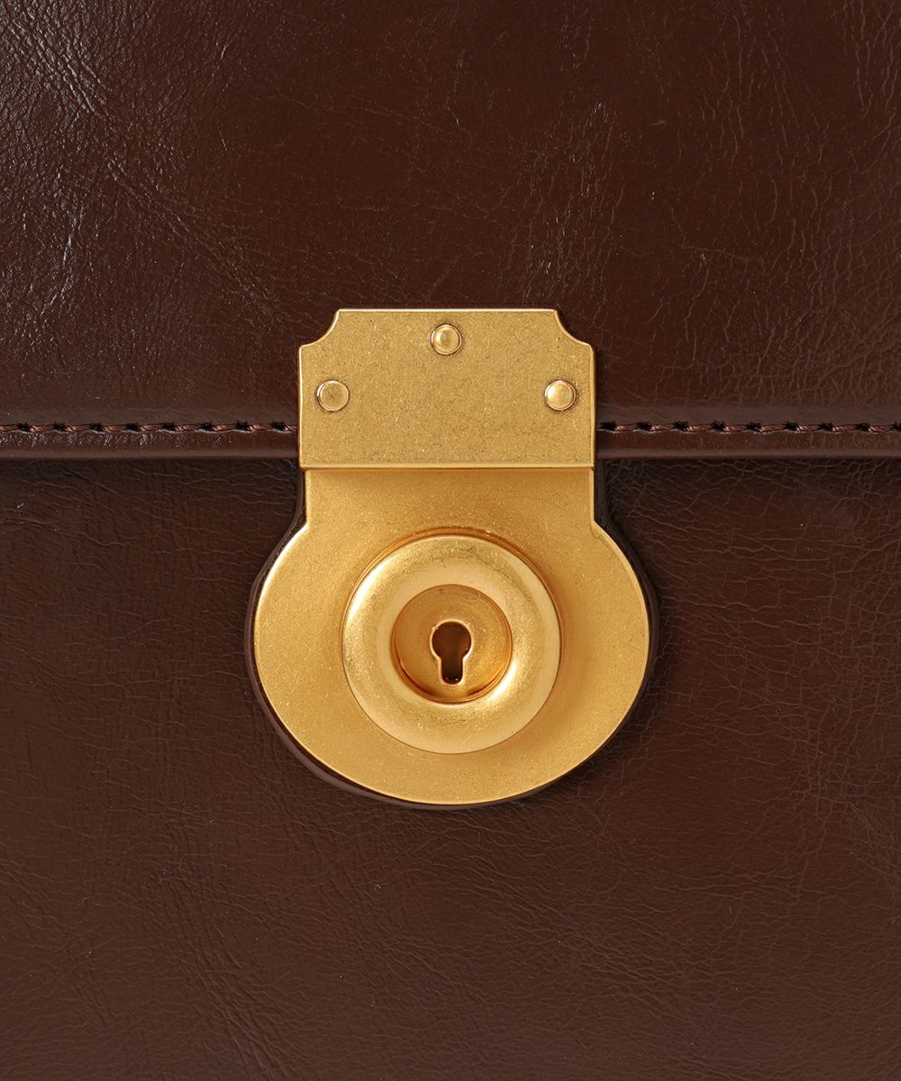 金具 (brown)