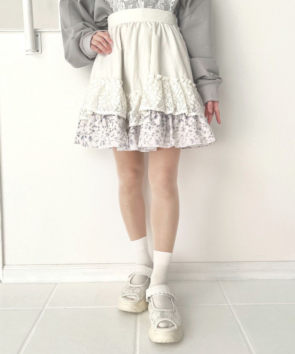 レースフリルミニスカート/F i.n.t [57AG03k003] | F i.n.t公式通販サイト