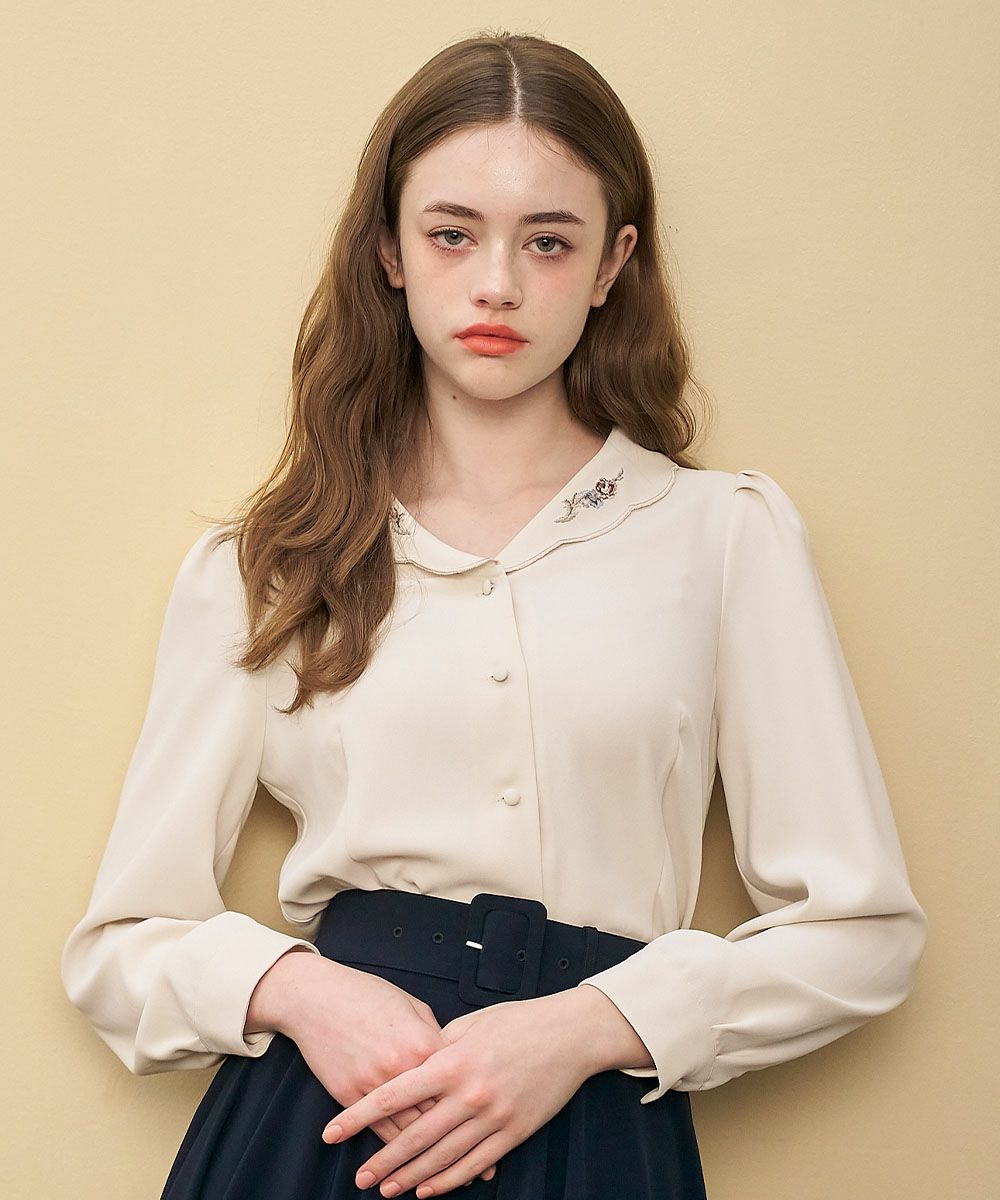 ローズ刺繍スカラップ衿ブラウス/an another angelus [57BF02j006] | F