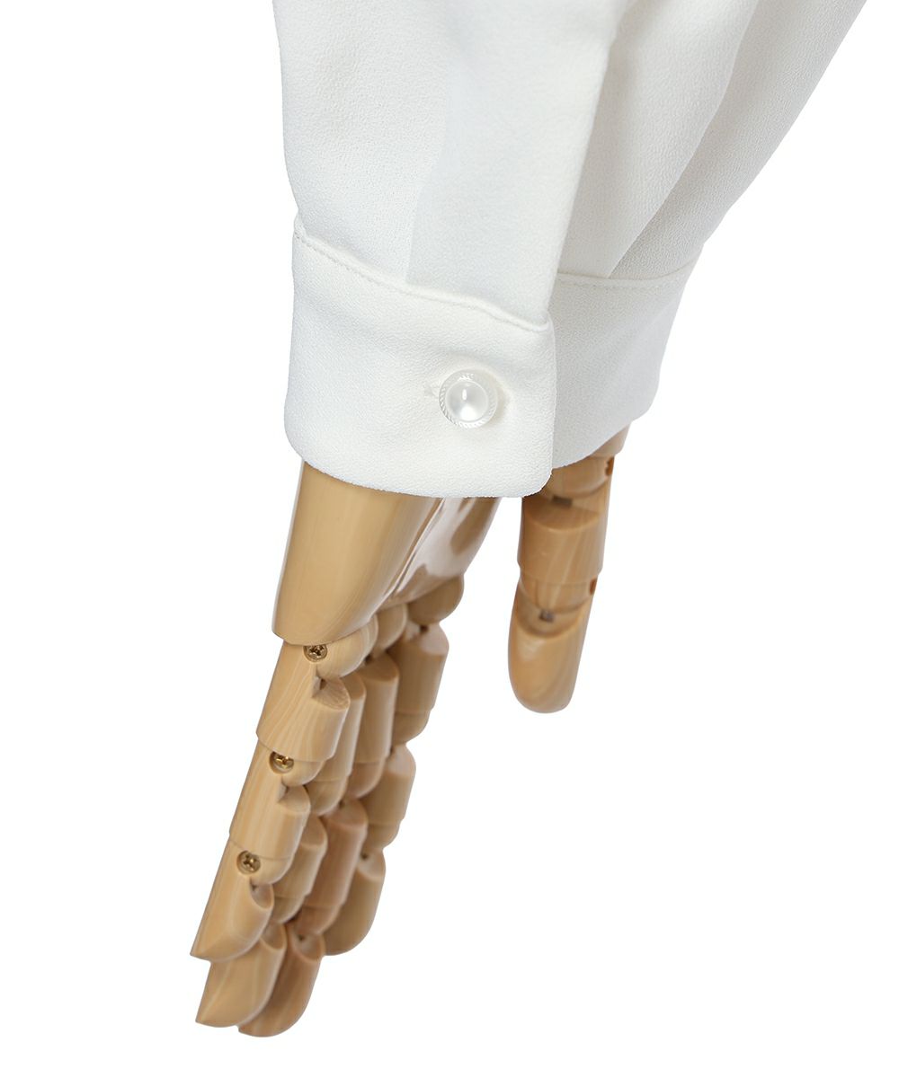 袖元 (off white)