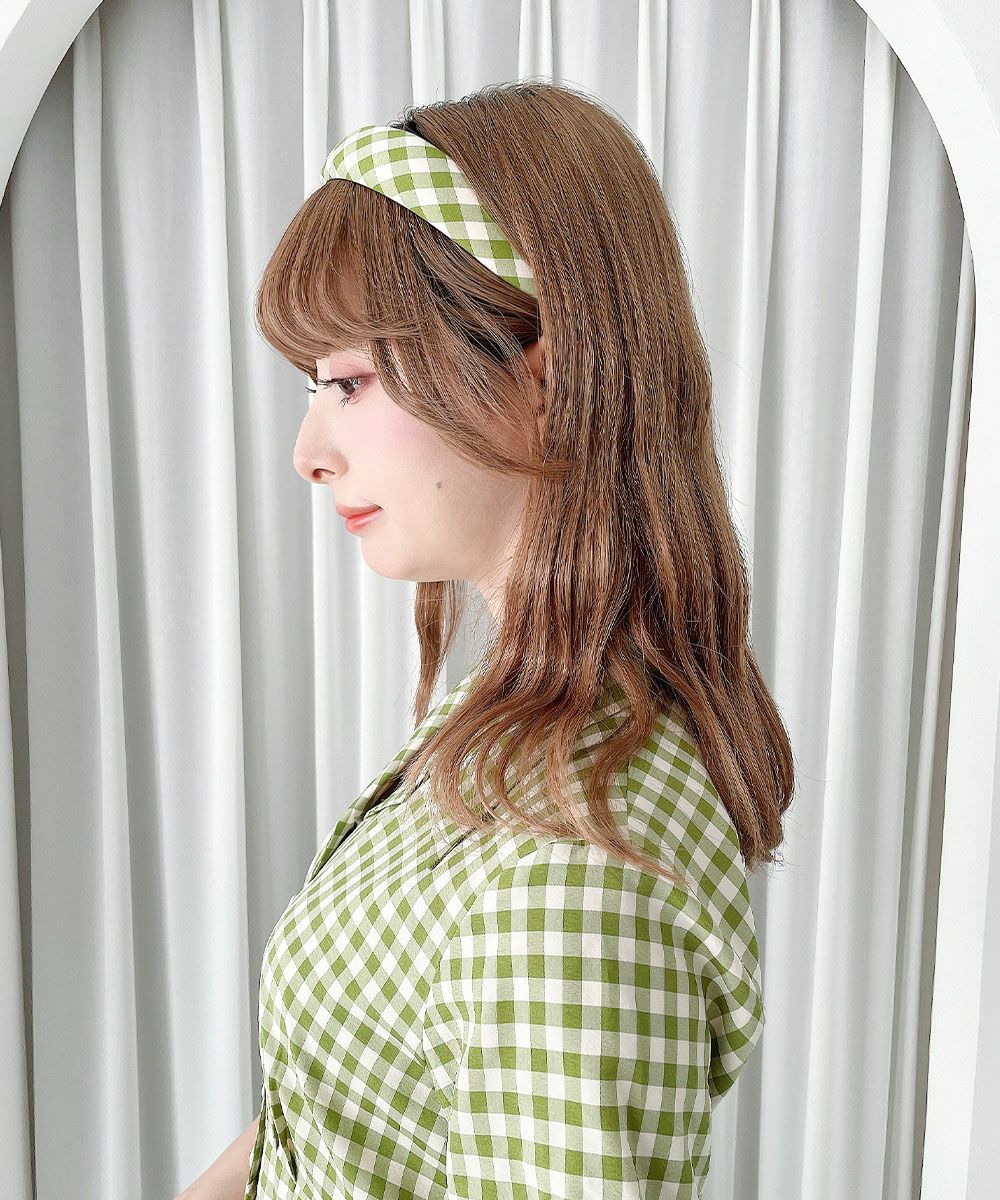 light green×white